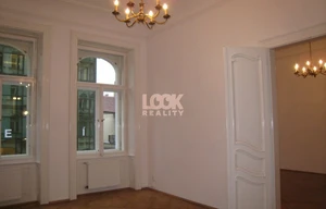 Apartment for rent, 4+1 - 3 bedrooms, 174m<sup>2</sup>