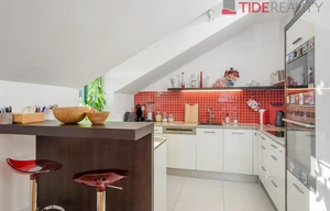 Apartment for rent, 4+kk - 3 bedrooms, 135m<sup>2</sup>