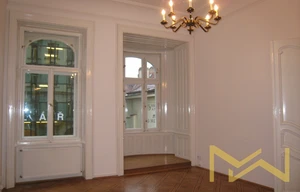Apartment for rent, 4+1 - 3 bedrooms, 174m<sup>2</sup>