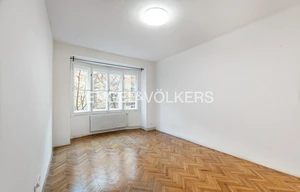Apartment for rent, 4+1 - 3 bedrooms, 120m<sup>2</sup>