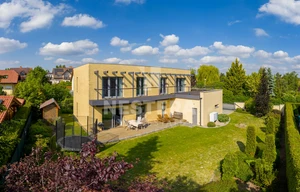 Villa for sale, 265m<sup>2</sup>, 780m<sup>2</sup> of land