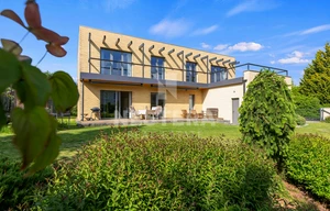 Villa for sale, 265m<sup>2</sup>, 780m<sup>2</sup> of land