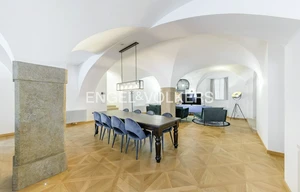 Apartment for rent, 3+kk - 2 bedrooms, 186m<sup>2</sup>