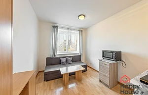 Family house for rent, 350m<sup>2</sup>, 996m<sup>2</sup> of land