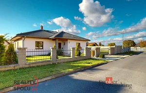 Family house for sale, 100m<sup>2</sup>, 920m<sup>2</sup> of land