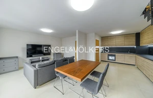 Apartment for rent, 4+kk - 3 bedrooms, 108m<sup>2</sup>