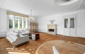 Apartment for rent, 3+kk - 2 bedrooms, 149m<sup>2</sup>