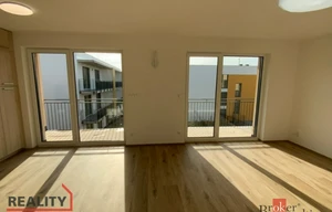Apartment for rent, 4+kk - 3 bedrooms, 86m<sup>2</sup>