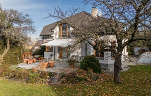 Family house for sale, 278m<sup>2</sup>, 776m<sup>2</sup> of land