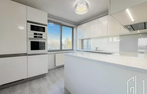 Apartment for sale, 4+kk - 3 bedrooms, 141m<sup>2</sup>