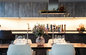 Apartment for rent, 5+kk - 4 bedrooms, 335m<sup>2</sup>