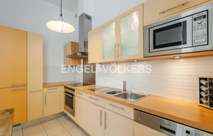 Apartment for rent, 3+1 - 2 bedrooms, 130m<sup>2</sup>