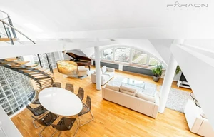 Apartment for rent, 5+kk - 4 bedrooms, 250m<sup>2</sup>