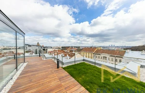 Apartment for rent, 4+kk - 3 bedrooms, 322m<sup>2</sup>