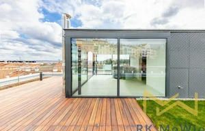 Apartment for rent, 4+kk - 3 bedrooms, 322m<sup>2</sup>