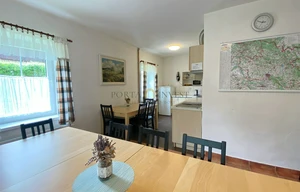 Family house for sale, 221m<sup>2</sup>, 685m<sup>2</sup> of land