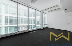 Office for rent, 300m<sup>2</sup>