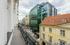 Apartment for rent, 4+1 - 3 bedrooms, 180m<sup>2</sup>