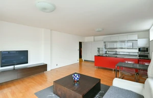 Apartment for rent, 3+kk - 2 bedrooms, 90m<sup>2</sup>