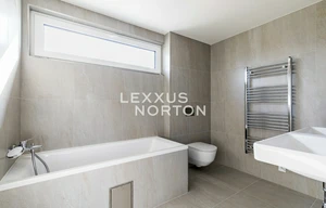 Family house for sale, 152m<sup>2</sup>, 255m<sup>2</sup> of land