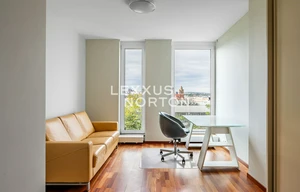 Apartment for rent, 4+kk - 3 bedrooms, 134m<sup>2</sup>