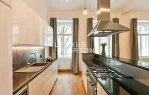 Apartment for rent, 3+kk - 2 bedrooms, 118m<sup>2</sup>