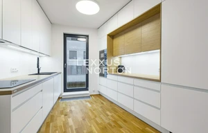 Apartment for rent, 4+kk - 3 bedrooms, 91m<sup>2</sup>