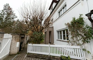 Multigenerational home for sale, 740m<sup>2</sup>, 1350m<sup>2</sup> of land