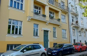 Apartment for rent, 4+kk - 3 bedrooms, 100m<sup>2</sup>