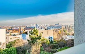 Family house for rent, 219m<sup>2</sup>, 417m<sup>2</sup> of land