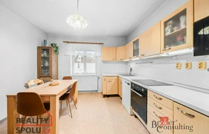 Family house for sale, 197m<sup>2</sup>, 1522m<sup>2</sup> of land