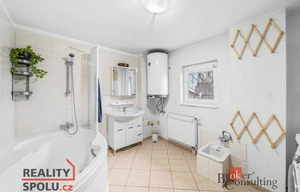 Family house for sale, 197m<sup>2</sup>, 1522m<sup>2</sup> of land