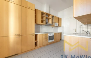 Apartment for rent, 4+1 - 3 bedrooms, 186m<sup>2</sup>
