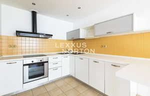 Apartment for rent, 2+kk - 1 bedroom, 70m<sup>2</sup>