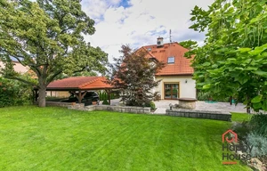 Family house for rent, 230m<sup>2</sup>, 1010m<sup>2</sup> of land