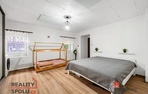 Family house for sale, 121m<sup>2</sup>, 459m<sup>2</sup> of land