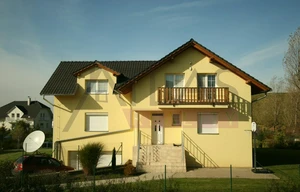 Family house for rent, 300m<sup>2</sup>, 500m<sup>2</sup> of land