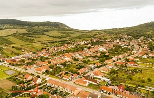 Family house for sale, 403m<sup>2</sup>, 991m<sup>2</sup> of land