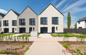 Family house for sale, 166m<sup>2</sup>, 463m<sup>2</sup> of land