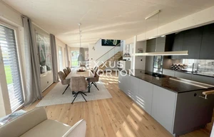 Villa for sale, 350m<sup>2</sup>, 1401m<sup>2</sup> of land