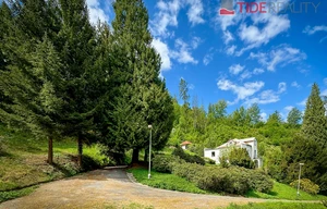 Family house for sale, 870m<sup>2</sup>, 8413m<sup>2</sup> of land