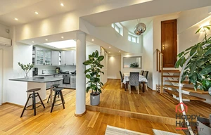 Apartment for rent, 4+kk - 3 bedrooms, 240m<sup>2</sup>