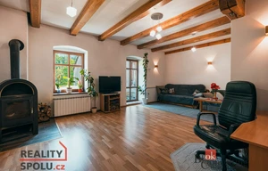 Villa for sale, 1170m<sup>2</sup>, 6375m<sup>2</sup> of land