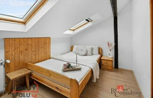 Accommodation for sale, 498m<sup>2</sup>