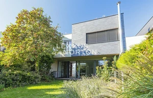 Family house for sale, 292m<sup>2</sup>, 282m<sup>2</sup> of land