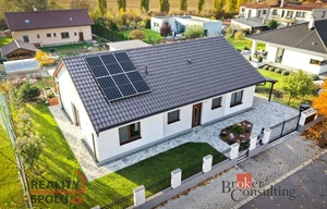 Family house for rent, 114m<sup>2</sup>, 505m<sup>2</sup> of land