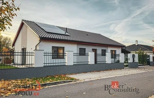 Family house for rent, 114m<sup>2</sup>, 505m<sup>2</sup> of land