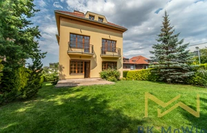 Villa for rent, 316m<sup>2</sup>, 522m<sup>2</sup> of land