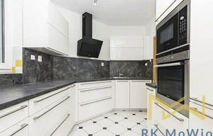 Family house for rent, 312m<sup>2</sup>, 847m<sup>2</sup> of land