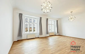 Apartment for rent, 5 bedrooms +, 200m<sup>2</sup>